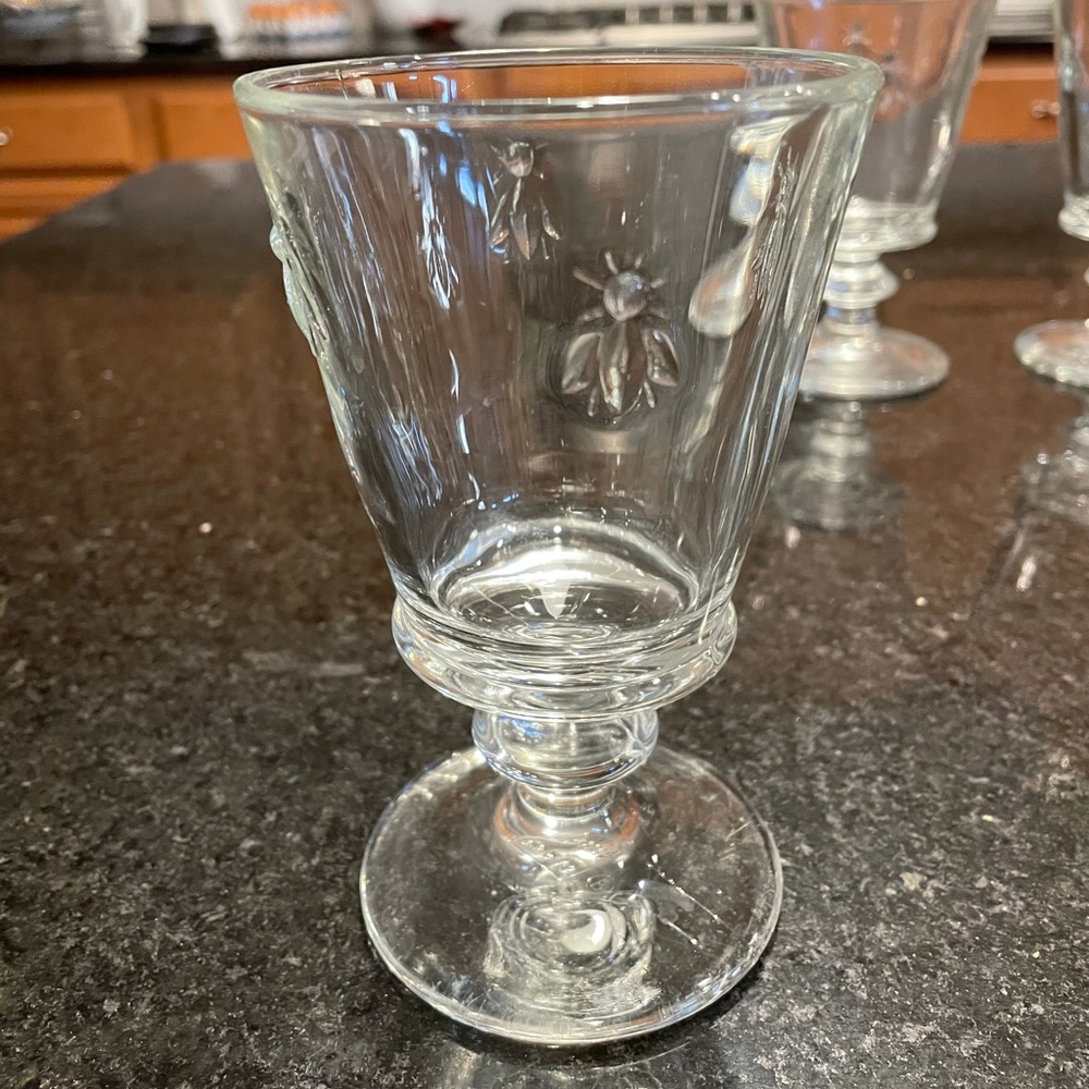 La Rochere bee glasses